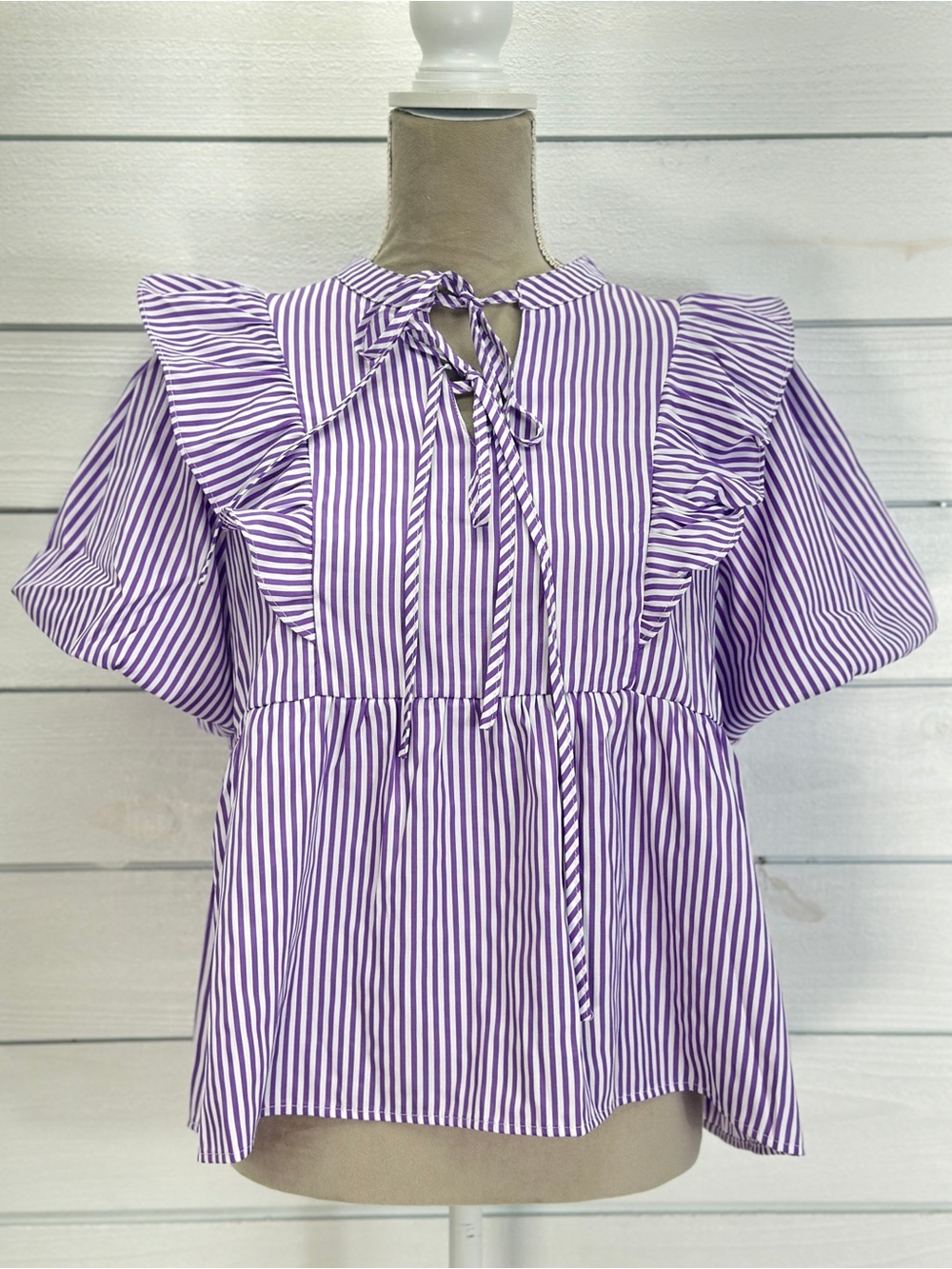 Babydoll Bubble Sleeve Game Day Stripe Top - Pixi and Ivy size Medium